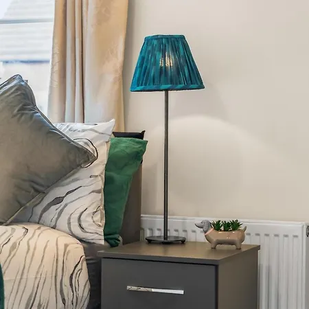 Quaint Sleeps6 3bdr Bham Cc 10 Mins