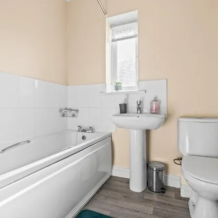 Quaint Sleeps6 3bdr Bham Cc 10 Mins Semesterbostad